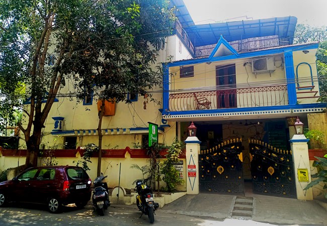 elements hostel guesthouse chennai gallery outside view